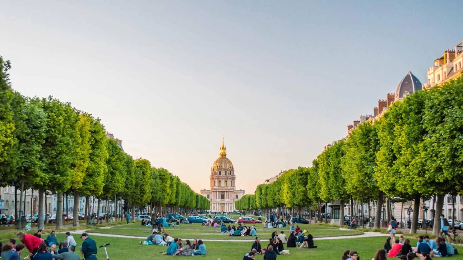 Bright & Elegant Appartment With View Over Invalides, Near St Germain Des Pres Párizs Apartman